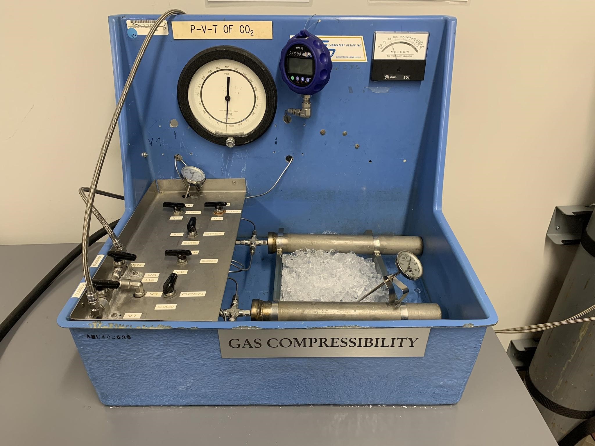Gas Compressibility Apparatus